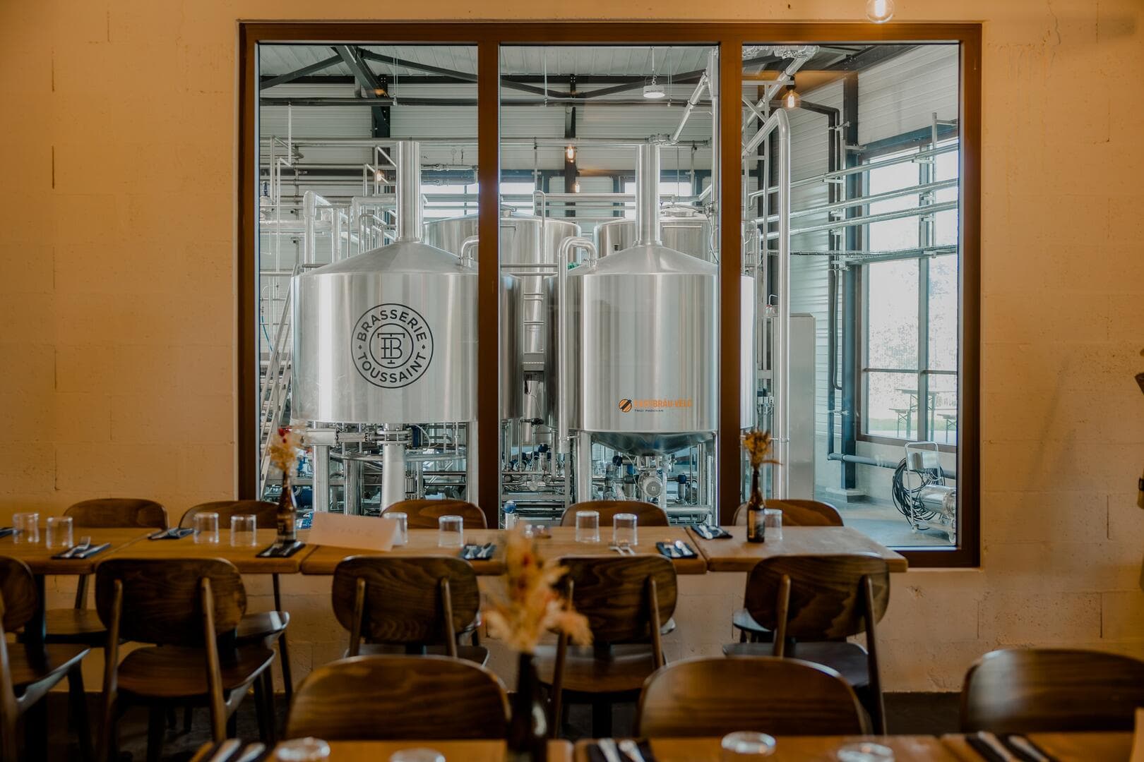 brasserietoussaint-05-1-1.jpg